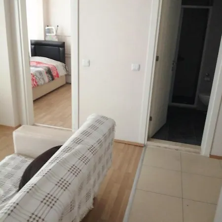 Rainfort Turizm Sanayi Ve Ticaret Ltd Sti Apartment *